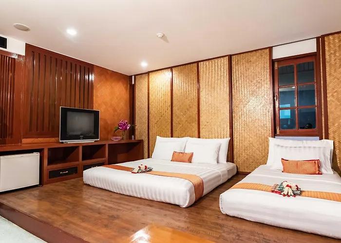 Dang Derm Khaosan Hotel 3*
